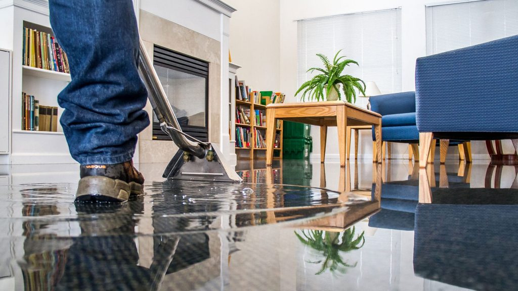 Quick Tips To Help Deal With Water Damage